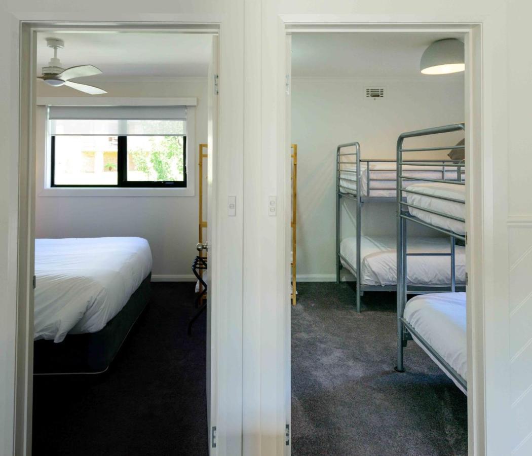 Georges Bay Apartments Сент-Хеленс Экстерьер фото