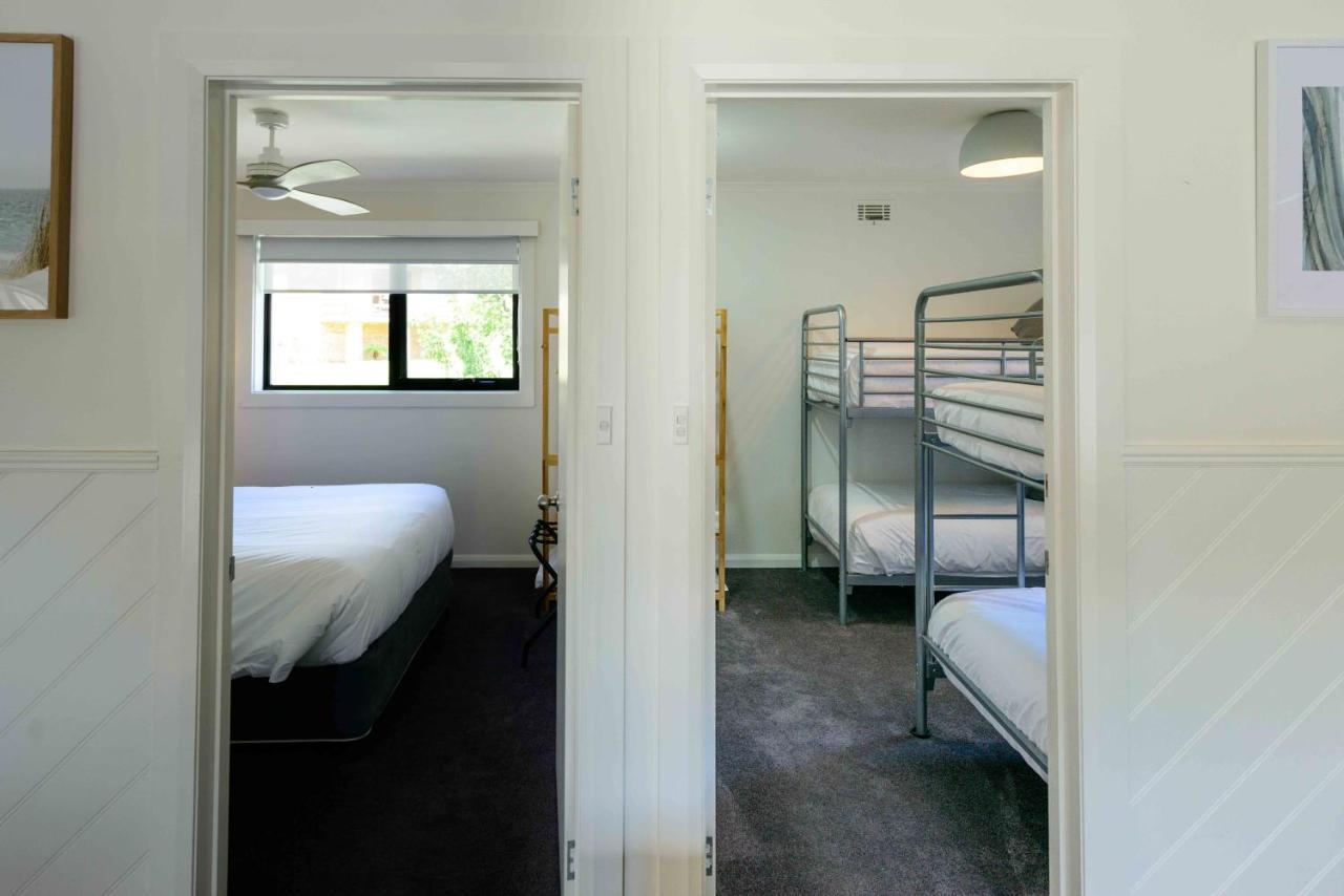 Georges Bay Apartments Сент-Хеленс Экстерьер фото