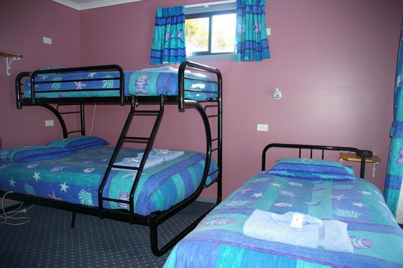 Georges Bay Apartments Сент-Хеленс Экстерьер фото